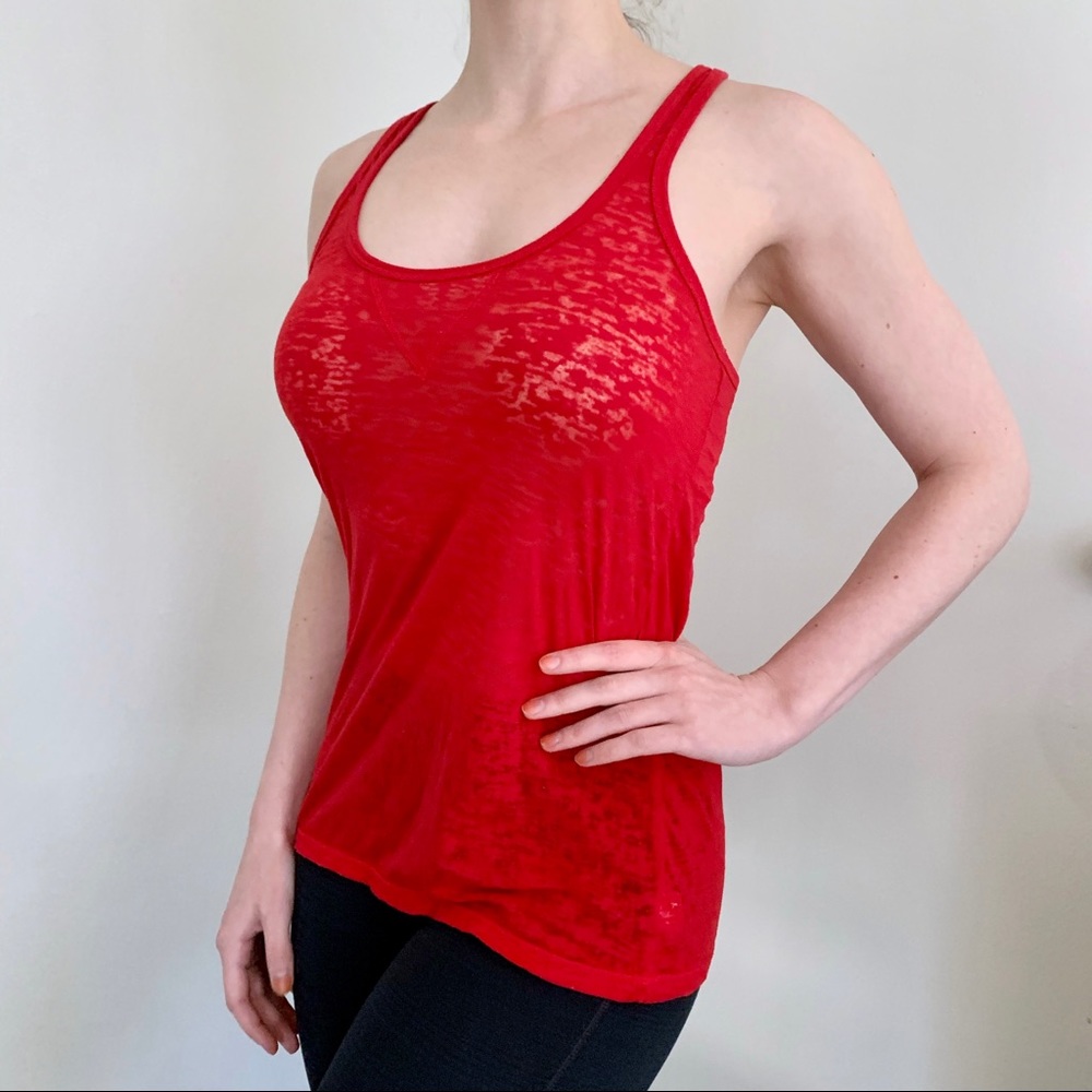 American Eagle red lace racerback tank melange Y2K Elena Gilbert summer beach XS